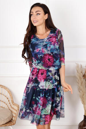 Moteriški ir jaunimo drabužiai - iš gamintojo: paltai, suknelės, kostiumai - Lenkija